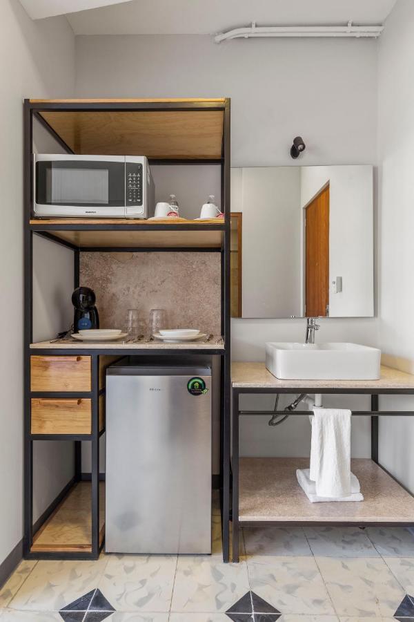 Suites Reforma By Homirent Merida Bagian luar foto