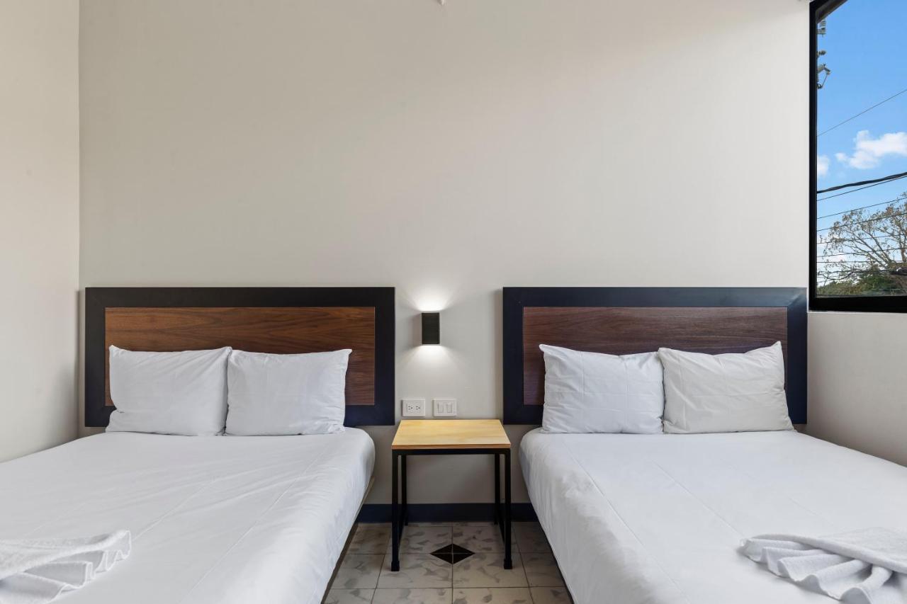 Suites Reforma By Homirent Merida Bagian luar foto