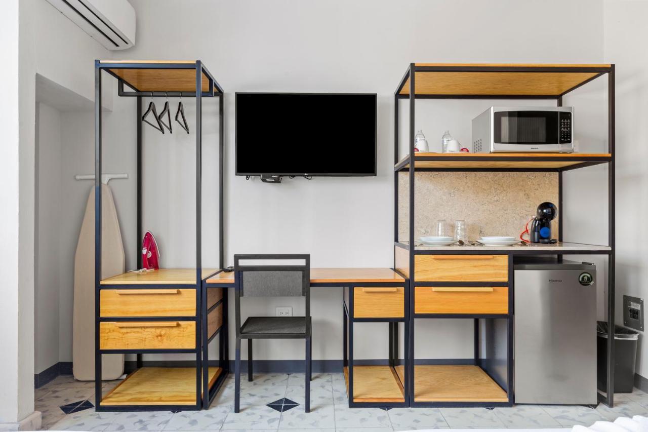 Suites Reforma By Homirent Merida Bagian luar foto