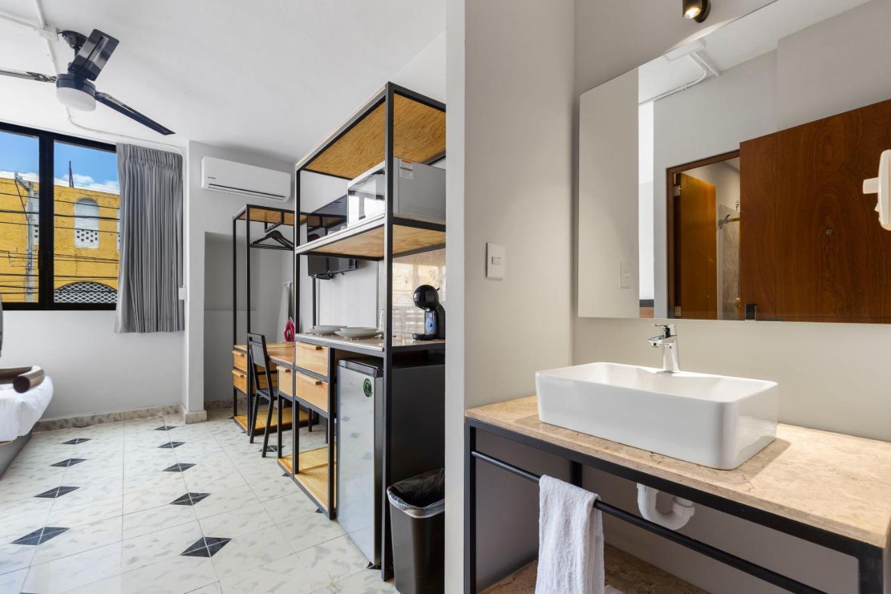 Suites Reforma By Homirent Merida Bagian luar foto