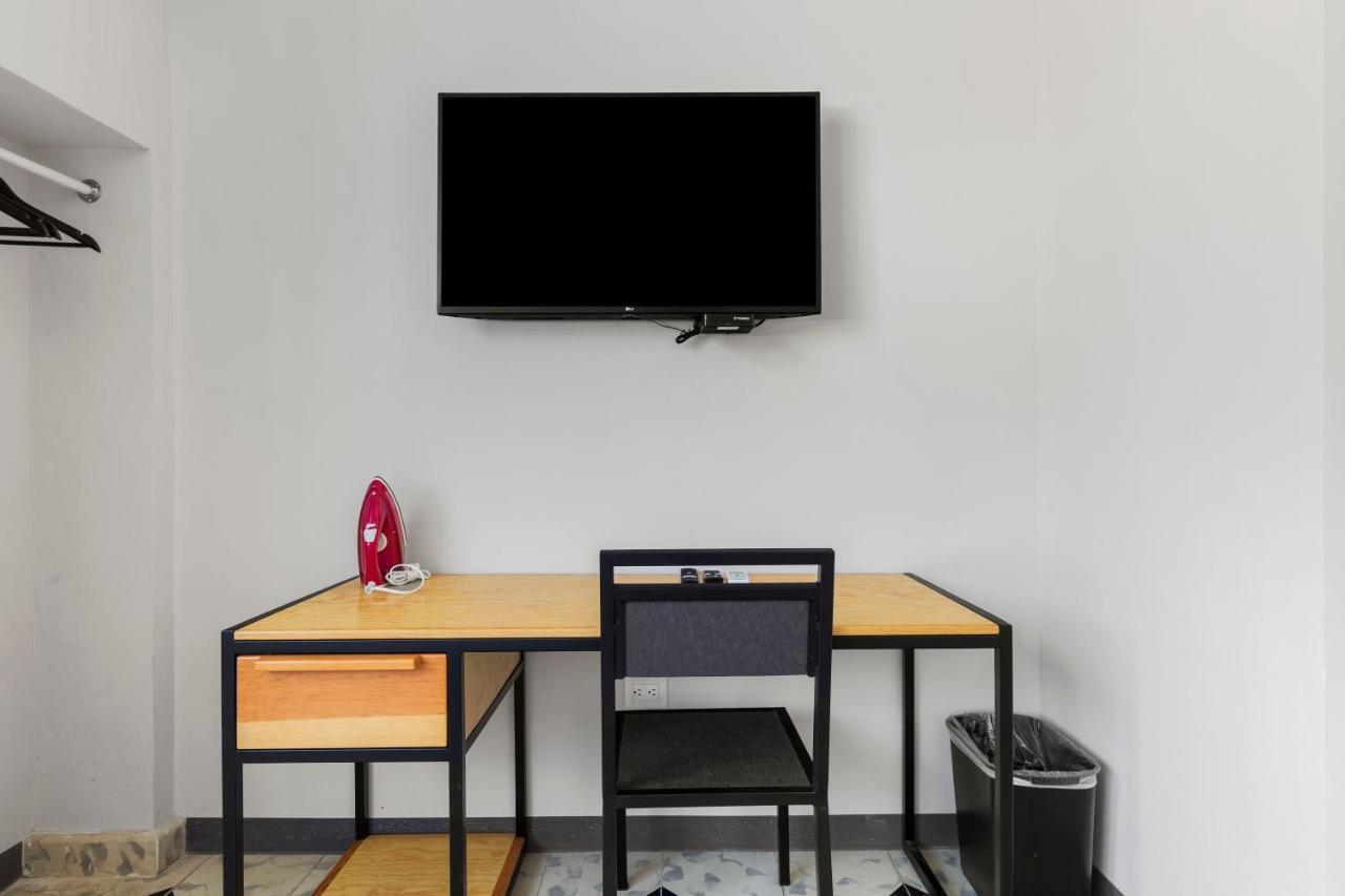 Suites Reforma By Homirent Merida Bagian luar foto
